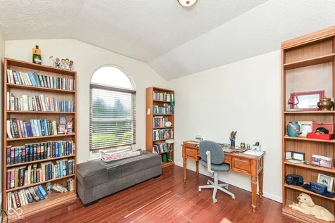 4257 W Summerhaven Drive New Palestine IN 46163