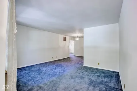 8230 Shadow Circle Indianapolis IN 46260