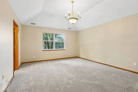 1781 Stonewall Circle Greenfield IN 46140
