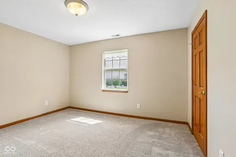 1781 Stonewall Circle Greenfield IN 46140