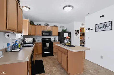 8446 Templederry Drive Brownsburg IN 46112