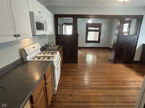322 N Oakland Avenue Indianapolis IN 46201