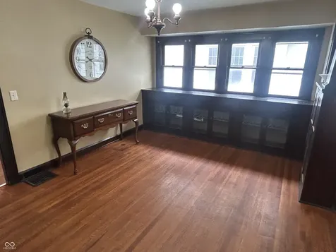 322 N Oakland Avenue Indianapolis IN 46201