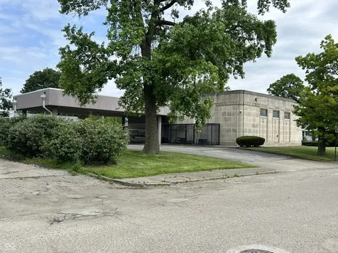 322 N Oakland Avenue Indianapolis IN 46201