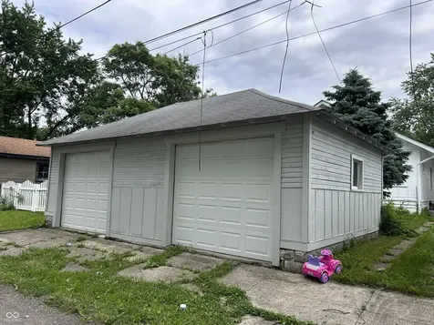 322 N Oakland Avenue Indianapolis IN 46201