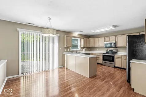 7701 Garrick Street Fishers IN 46038