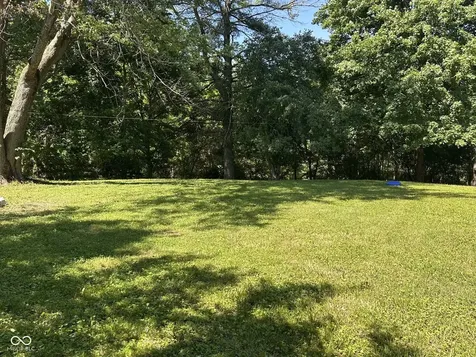 1742 E Range Line Road Greencastle IN 46135