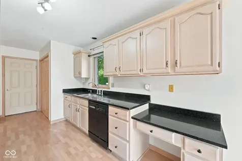 7909 Fennel Court Indianapolis IN 46237