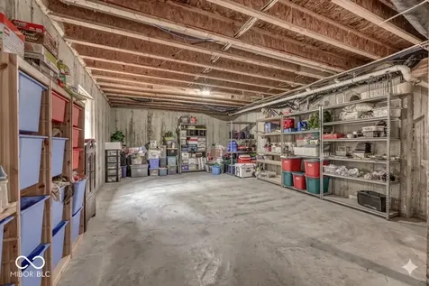 6867 W Thornebush Drive Mccordsville IN 46055
