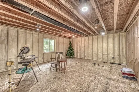 6867 W Thornebush Drive Mccordsville IN 46055