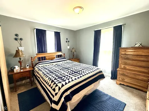 840 Nelson Ridge Road Columbus IN 47201