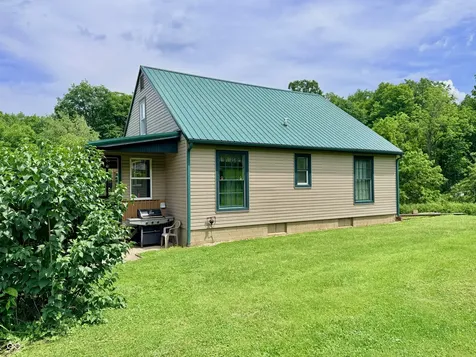 840 Nelson Ridge Road Columbus IN 47201
