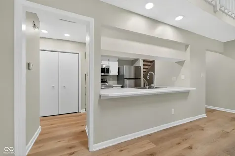 8163 Frisco Way Indianapolis IN 46240