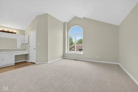 8163 Frisco Way Indianapolis IN 46240