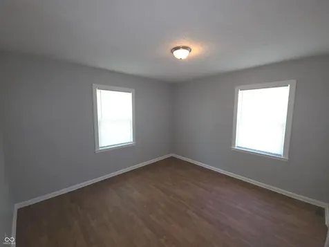 2221 E 38th Street Indianapolis IN 46218