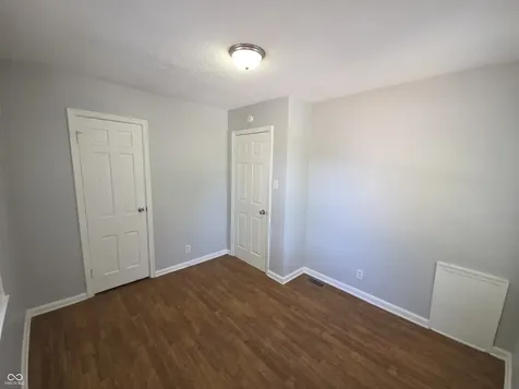 2221 E 38th Street Indianapolis IN 46218
