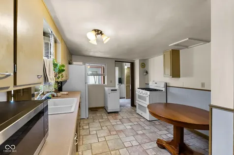 404 E 3rd Street Seymour IN 47274