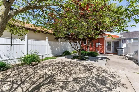 404 E 3rd Street Seymour IN 47274