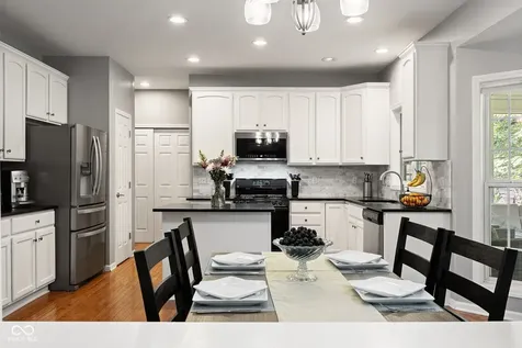 5712 Pebblestone Court Carmel IN 46033