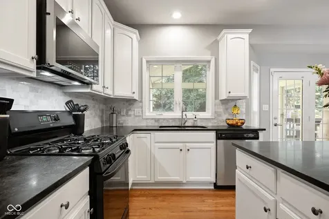 5712 Pebblestone Court Carmel IN 46033