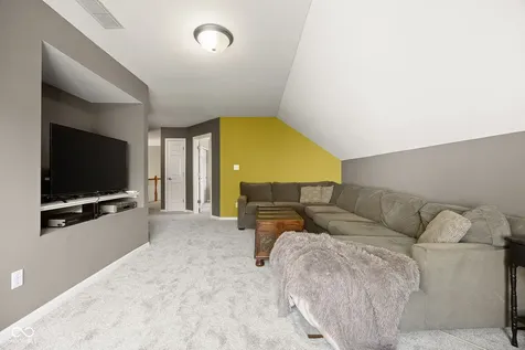 5712 Pebblestone Court Carmel IN 46033
