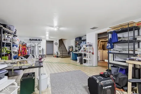 7010 E State Road 28 Elwood IN 46036