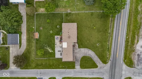 7010 E State Road 28 Elwood IN 46036