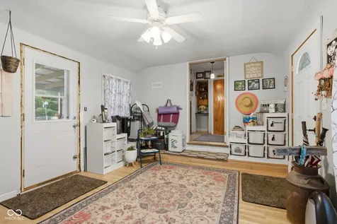 7010 E State Road 28 Elwood IN 46036