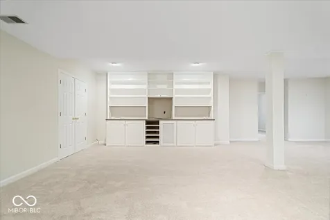 21168 Bayhill Court Noblesville IN 46062