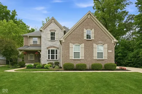 2837 E High Grove Circle Zionsville IN 46077