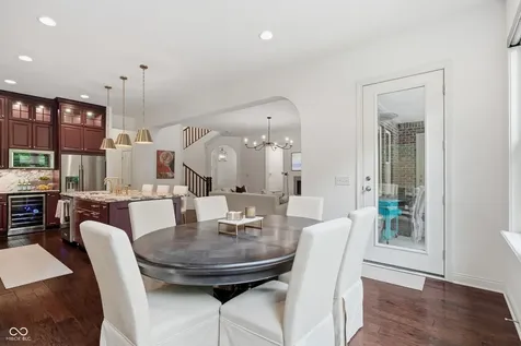 2837 E High Grove Circle Zionsville IN 46077