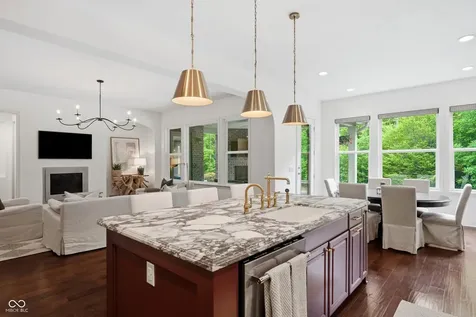 2837 E High Grove Circle Zionsville IN 46077