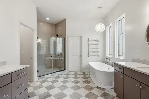 2837 E High Grove Circle Zionsville IN 46077