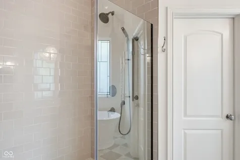 2837 E High Grove Circle Zionsville IN 46077