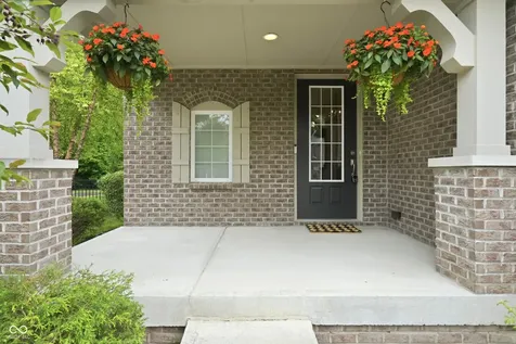 2837 E High Grove Circle Zionsville IN 46077