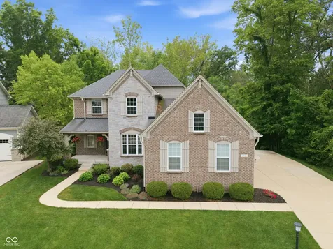 2837 E High Grove Circle Zionsville IN 46077