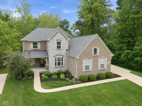2837 E High Grove Circle Zionsville IN 46077