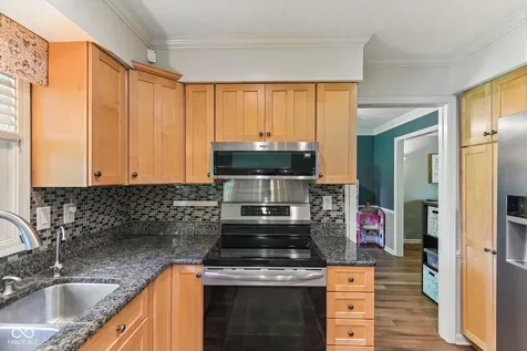 348 Haldale Drive Carmel IN 46032