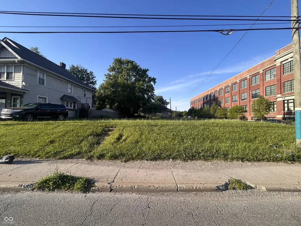 3145 E Washington Street Indianapolis IN 46201