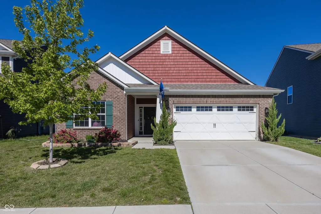 5412 Maywood Drive Whitestown IN 46075