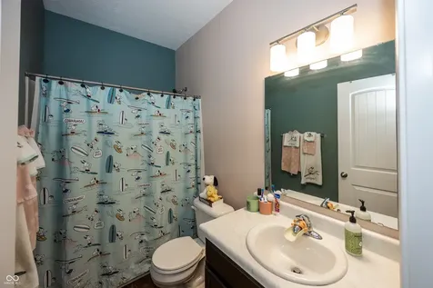 5412 Maywood Drive Whitestown IN 46075
