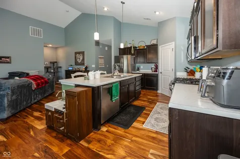 5412 Maywood Drive Whitestown IN 46075