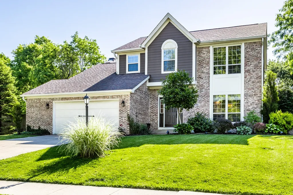 8688 Buffett Parkway Fishers IN 46038