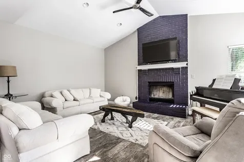 8688 Buffett Parkway Fishers IN 46038