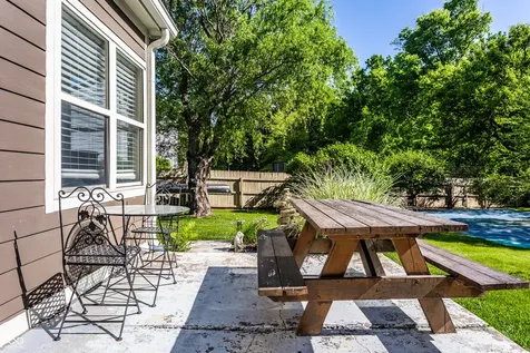 8688 Buffett Parkway Fishers IN 46038