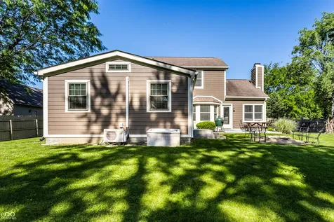 8688 Buffett Parkway Fishers IN 46038