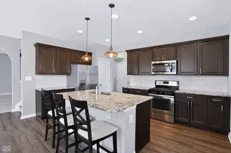5780 Waterstone Way Whitestown IN 46075