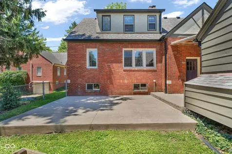 935 N Campbell Avenue Indianapolis IN 46219