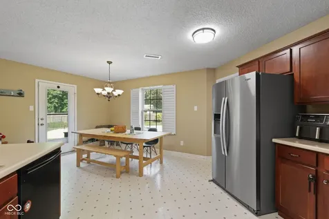 3015 Cassara Drive Indianapolis IN 46203