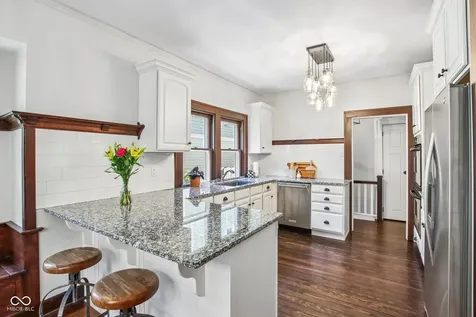 4220 Sunset Avenue Indianapolis IN 46208